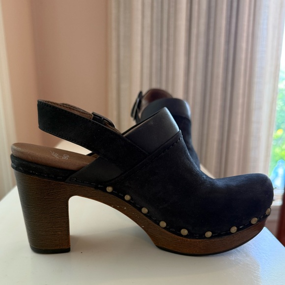 Dansko Delle Suede Slingback Black Platform Clogs w/Wooden Heel, Black, Sz 36 - Picture 13 of 14